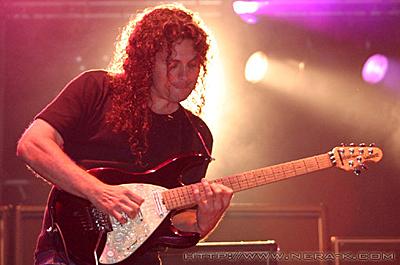 Vinnie Moore